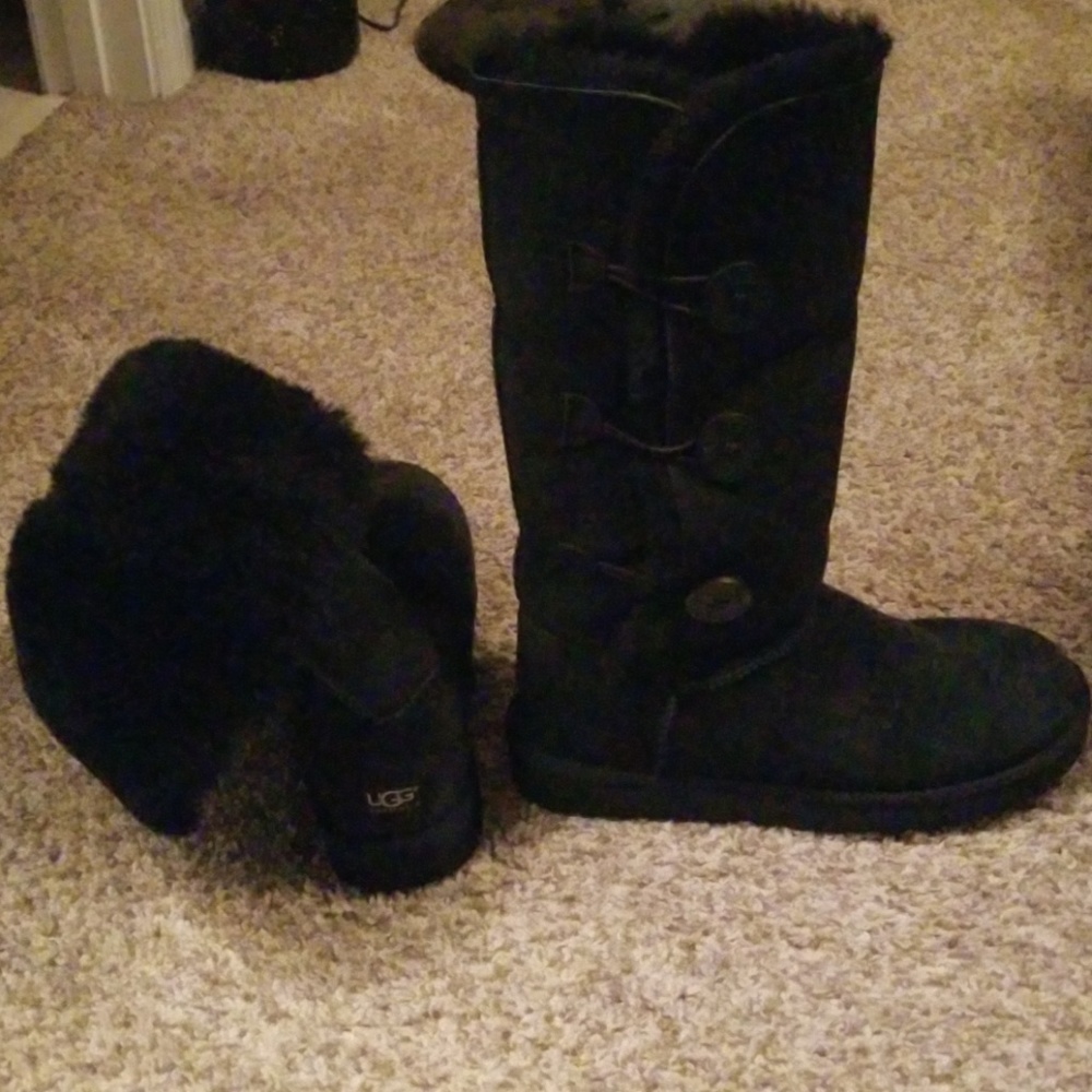 Ugg Bailey button boots